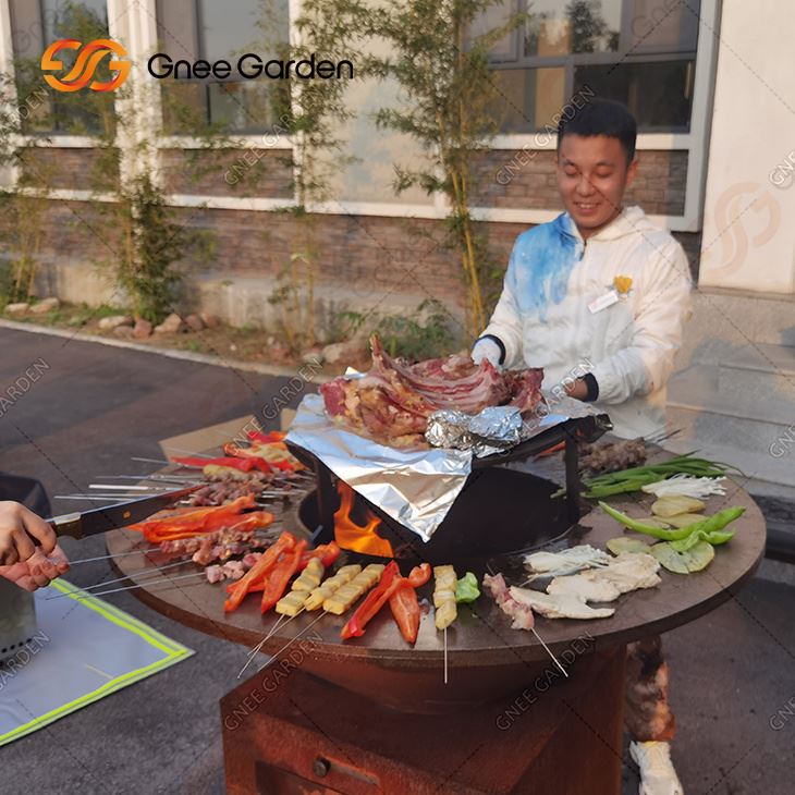 buiten   koken   meubels   corten   staal   vuur   pit   met   bbq   tafel