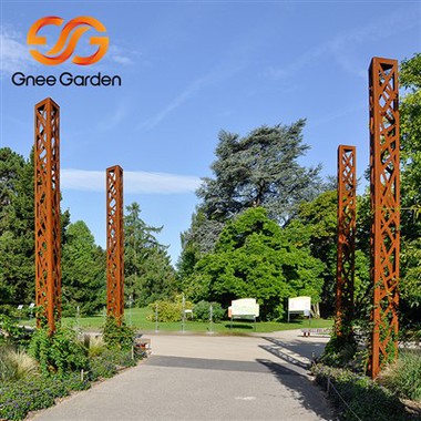 Corten tuinpaallamp